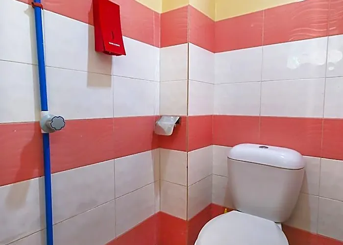 Oyo 842 Smiles Apartelle 2*